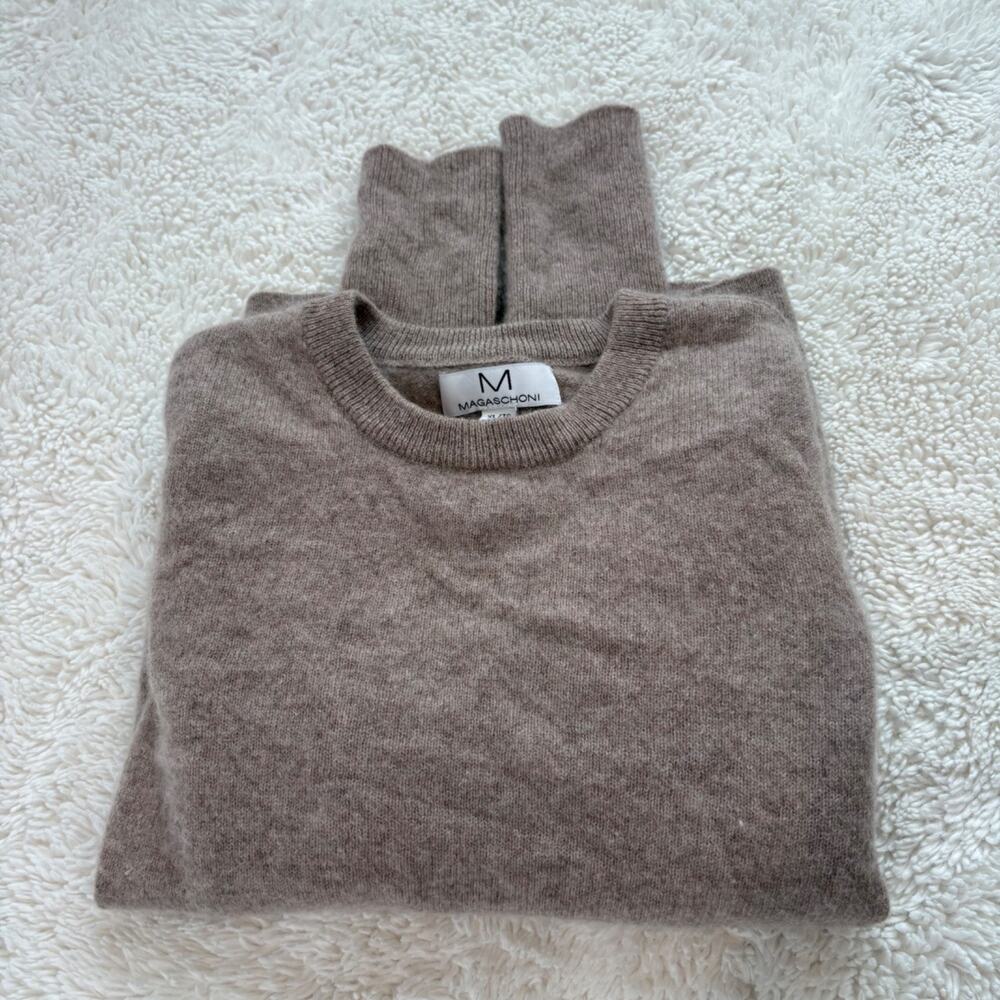 Magaschoni Womens Cashmere Sweater Tan XL Preppy Country Club Elegant Classic